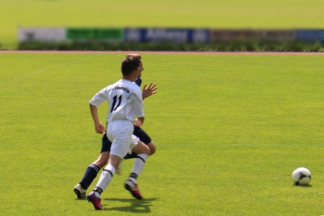 力量激励他 力量激励他